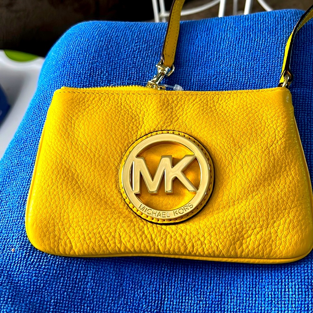 Wristlet